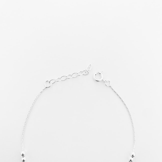 Pulseira de Bolinhas com 5 Bolinhas Maiores ao Centro - 17cm