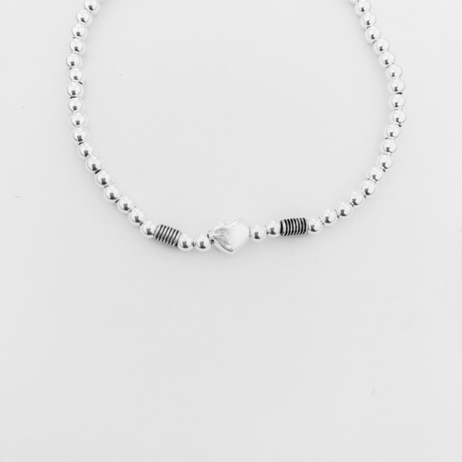 Pulseira de Bolinhas Com Coração Liso 