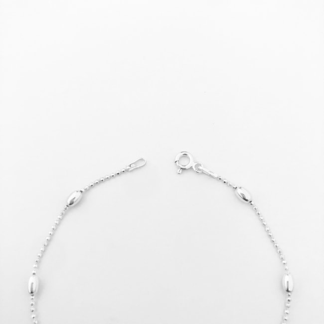 Pulseira de Bolinhas com Grão de Arroz - 19cm