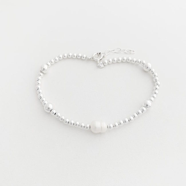 Pulseira de Bolinhas com Pérola Arroz - 17cm