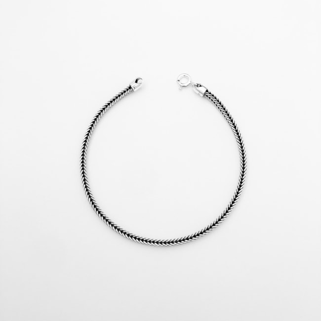 Pulseira Fina Boho Trançada - 18cm 