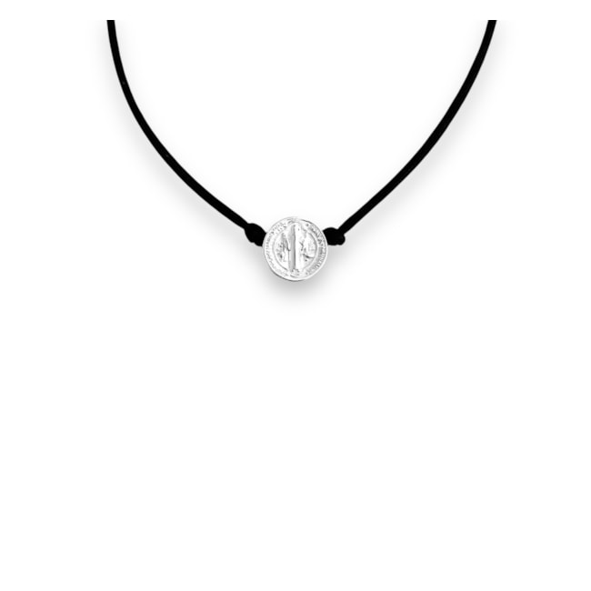 Pulseira Fio Acetinado Preto com Pingente de São Bento Ajustável - 26cm