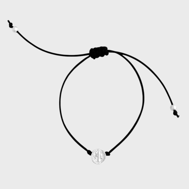 Pulseira Fio Acetinado Preto com Pingente de São Bento Ajustável - 26cm