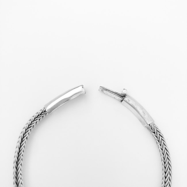 Pulseira Masculina Boho Trançada com Fecho Gaveta - 22cm