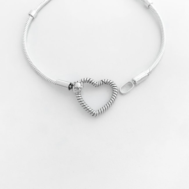 Pulseira para Berloque com Fecho de Coração - 19cm