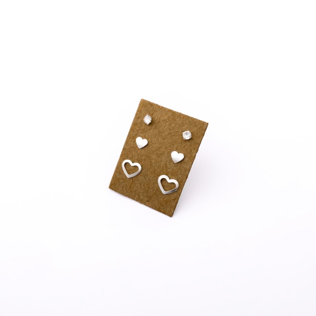 Trio de Brincos com Coração - 2MM, 5MM e 8MM